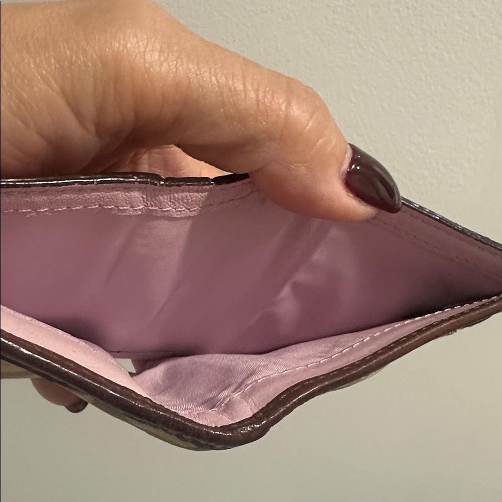 Coach Signature Mini Wallet - Picture 4 of 8